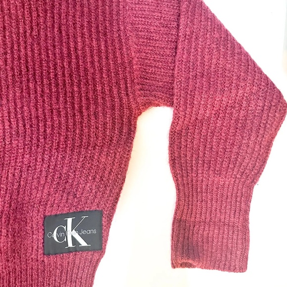 Calvin Klein Zipper Front Sweater| Pre-Loved CK Maroon Sweater Size: S | - Picture 7 of 8